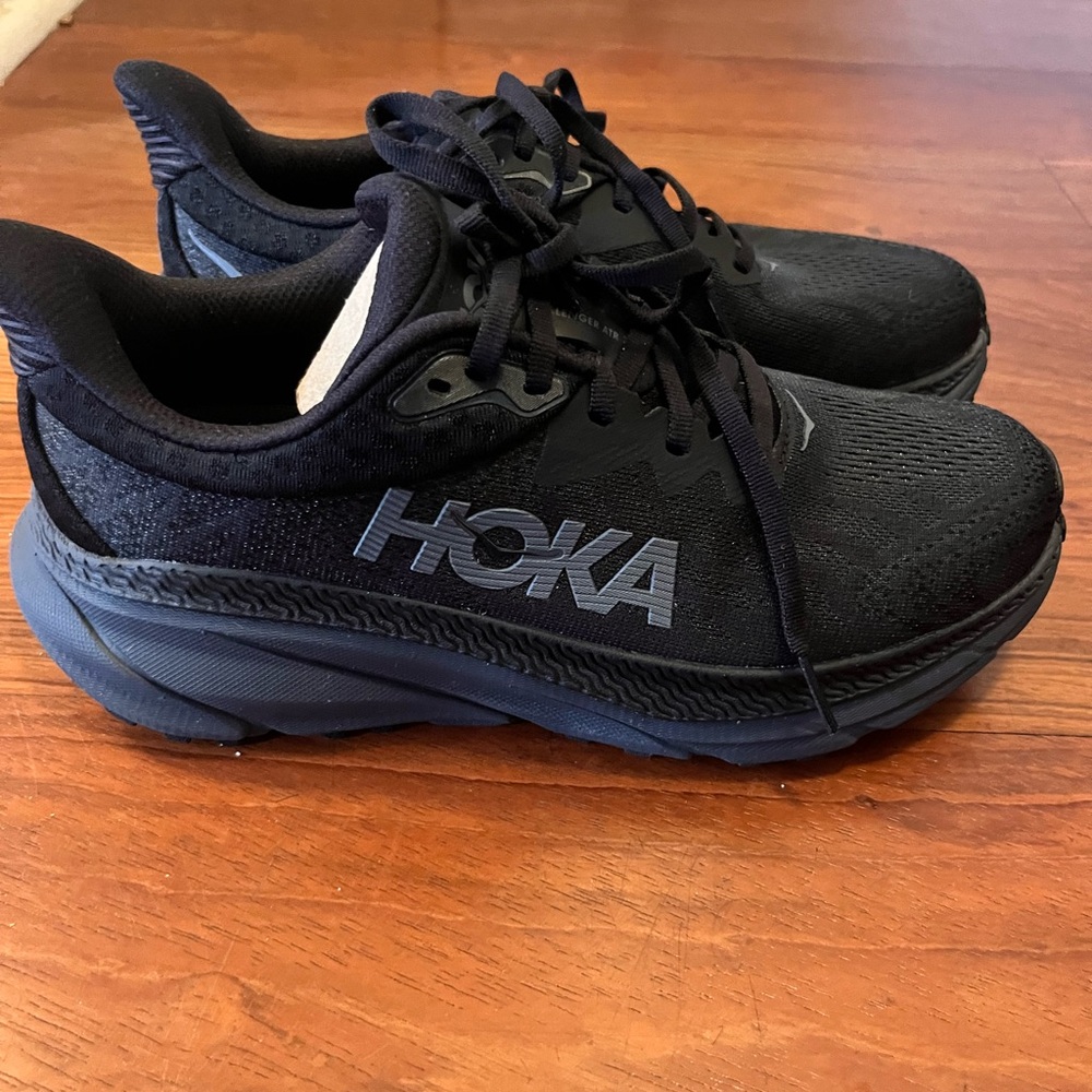 Hoka Women’s Challenger 7 brand new